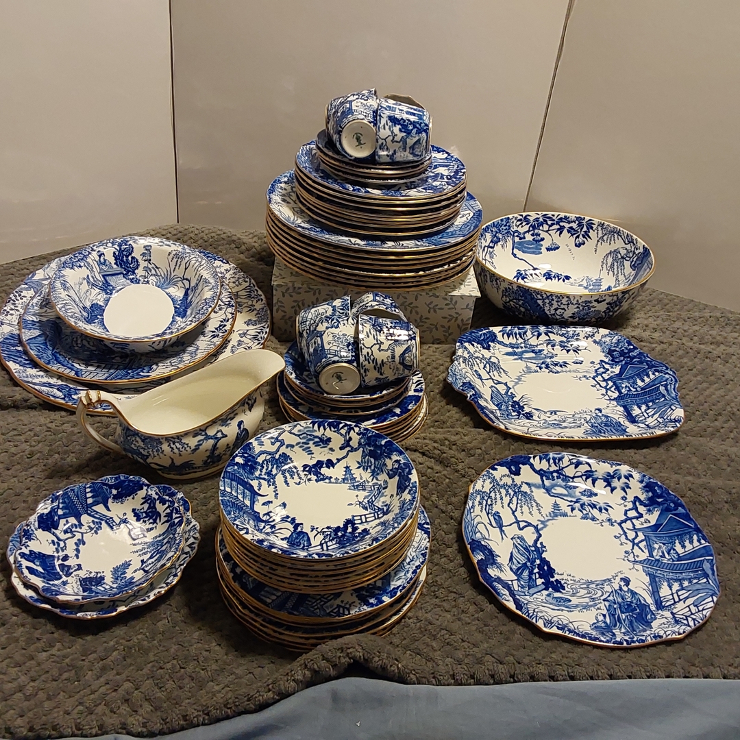 Royal Crown Derby Blue Mikado, 8 settings, 2 platters, 8 soup bowls 8 dessert plates, cake plate, 2 vegetable bowls, gravy boat and more. - 1 - 1732225331471_1000002380