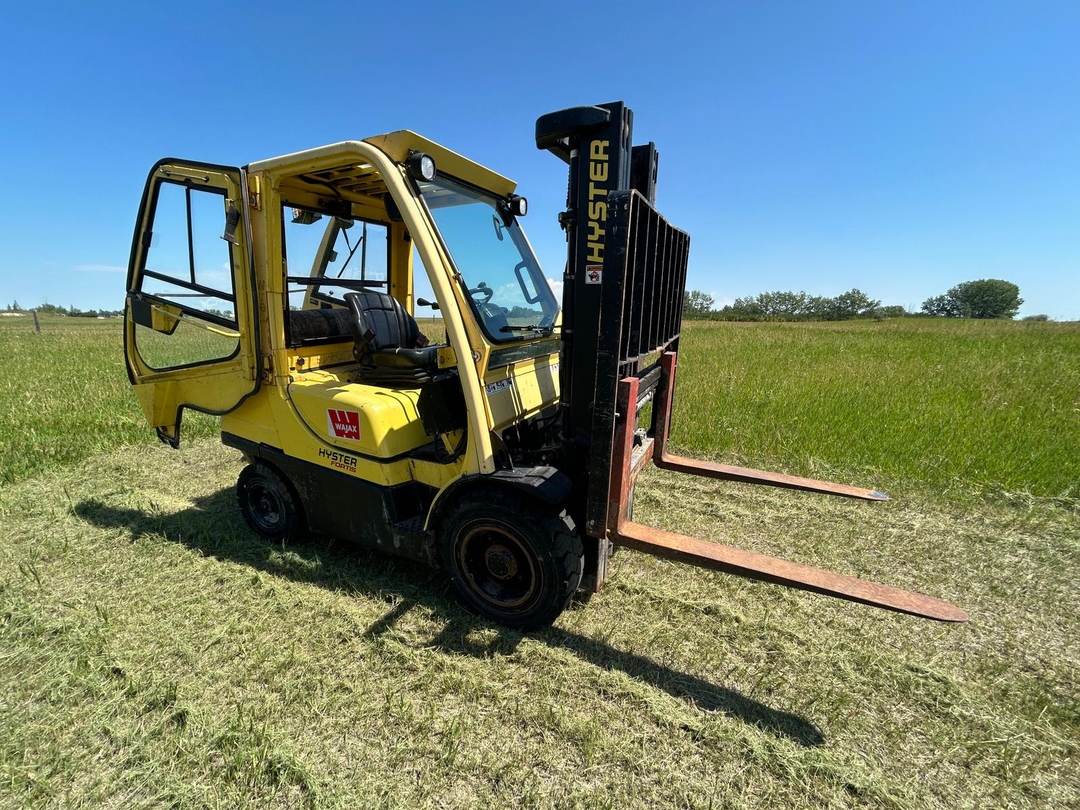 Hyster H70FT Enclosed Cab Propane Forklift - 5 - 1732650116473_EHKT1451