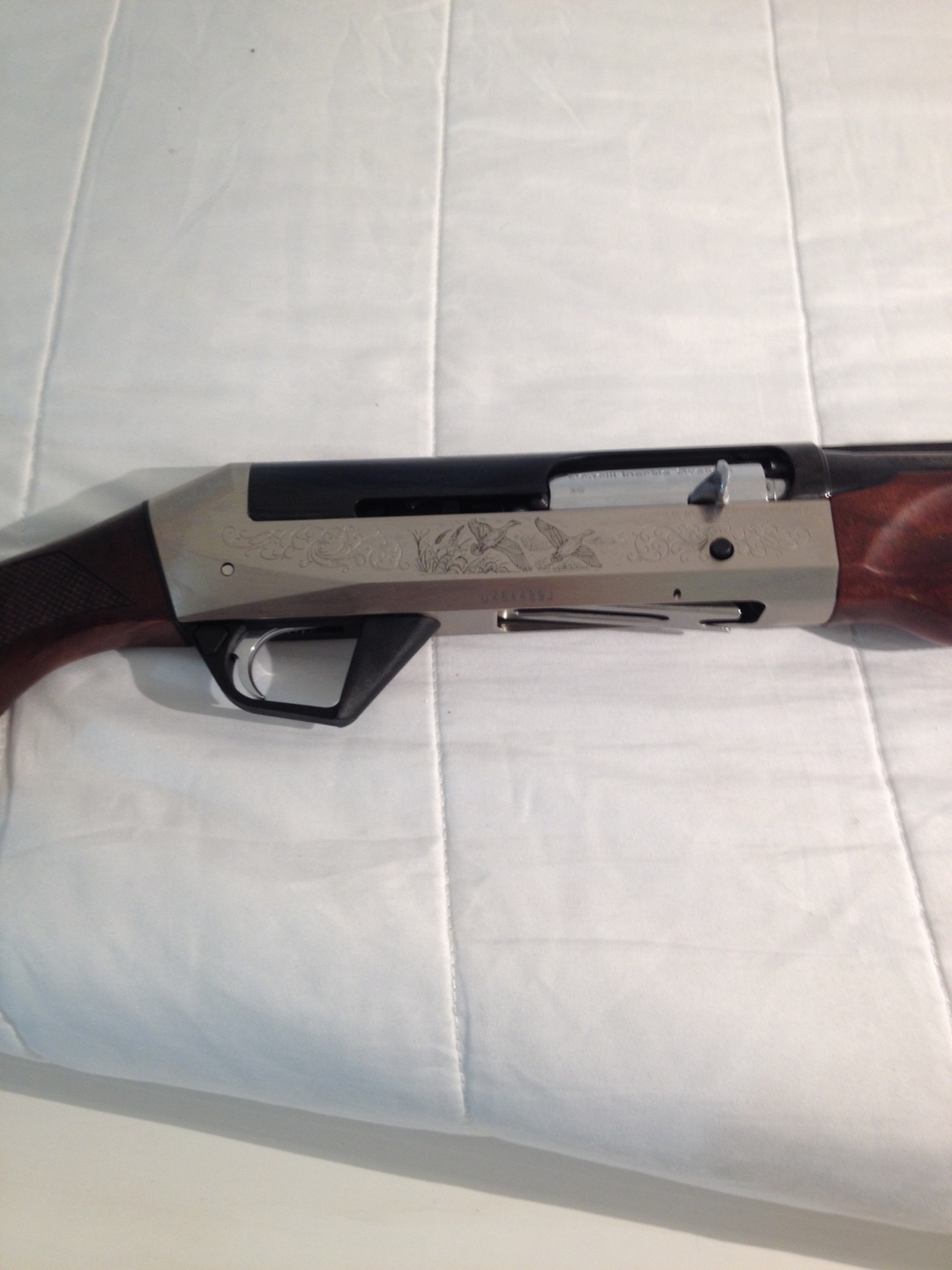 Benelli Super Black Eagle II Limited Edition 12 gauge Shotgun - 3 - 1733071040574_IMG_3601