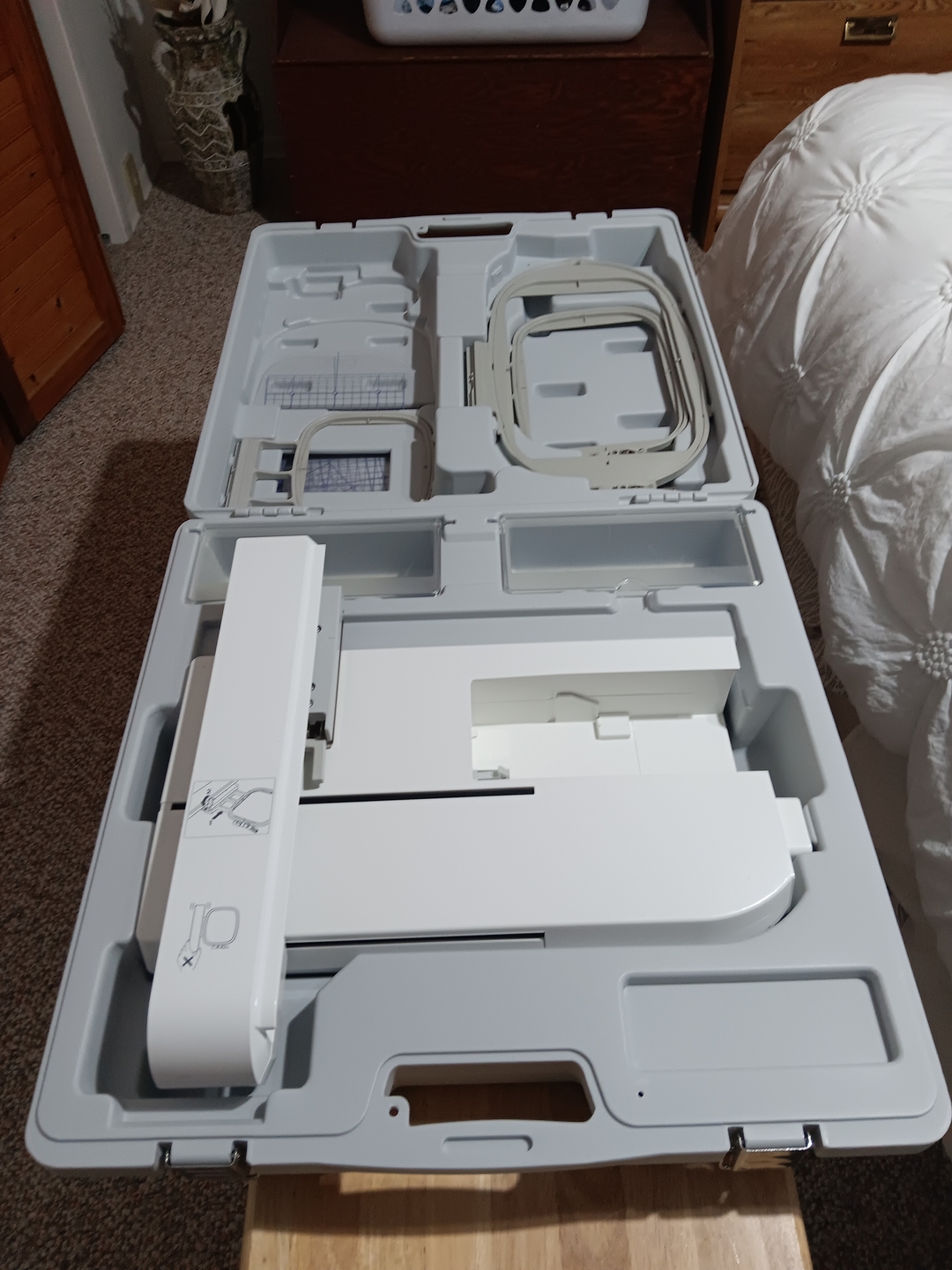 Embroidery Machine - 4 - 1733635349144_Inside of carrying case