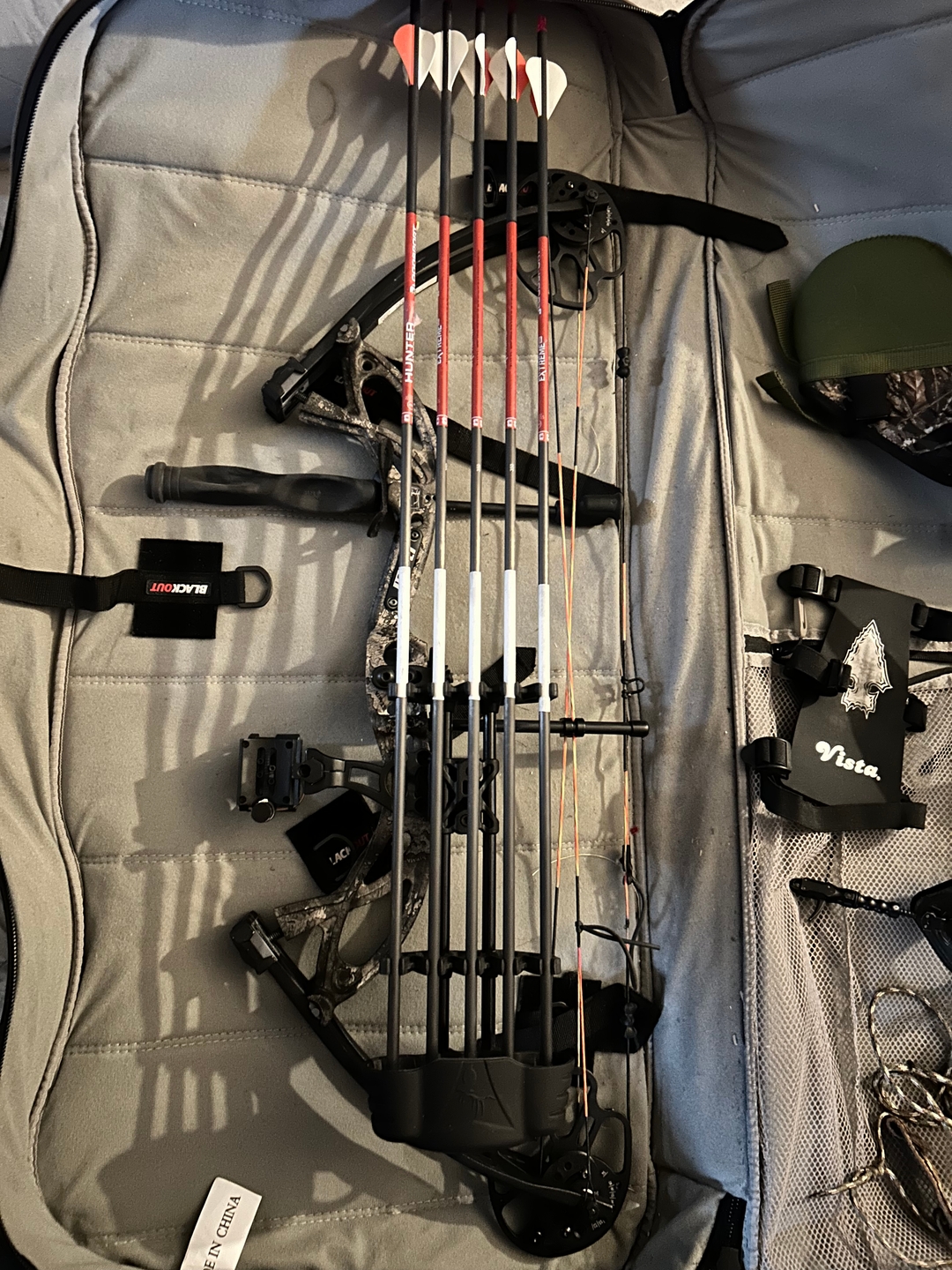 Bear Compound Bow - 1 - 1733709122508_IMG_3835