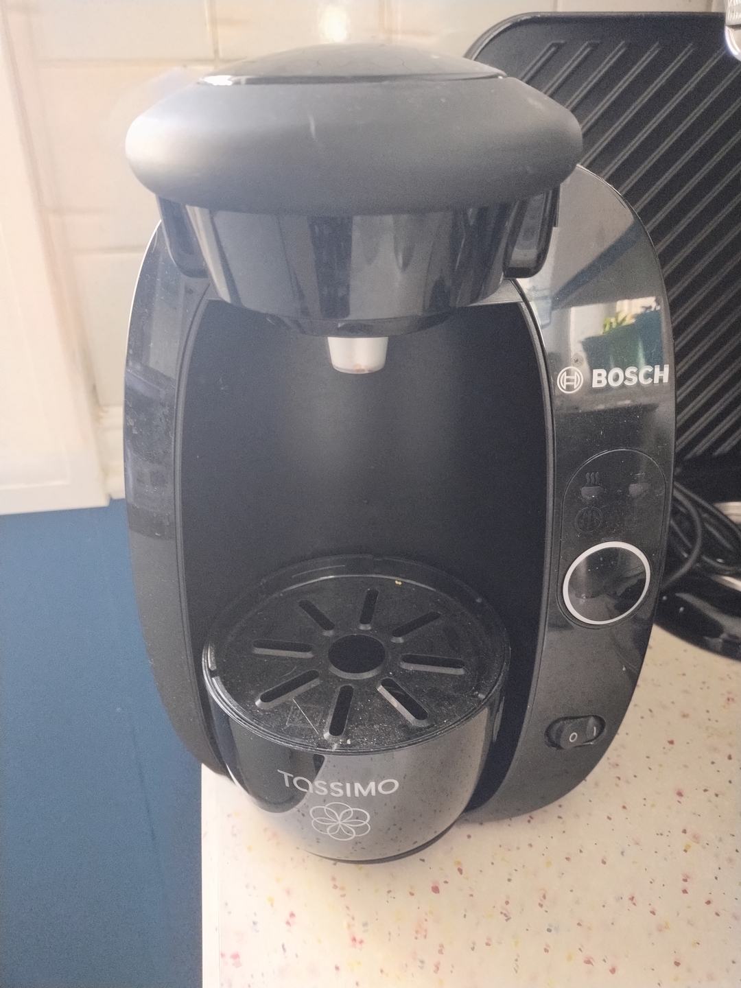 Tassimo coffee machine  - 8 - 1734125255184_IMG_20241213_105044288_HDR