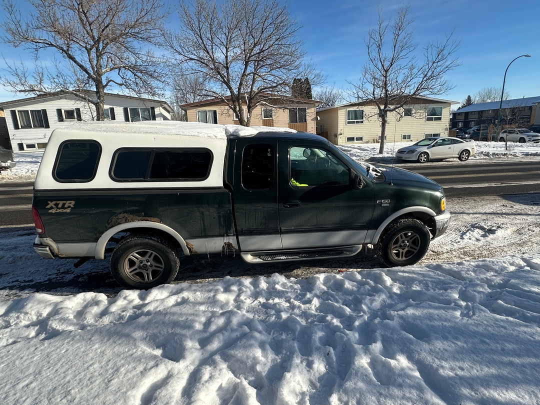 2003 ford f150 xlt - 3 - 1734204919276_IMG_2276