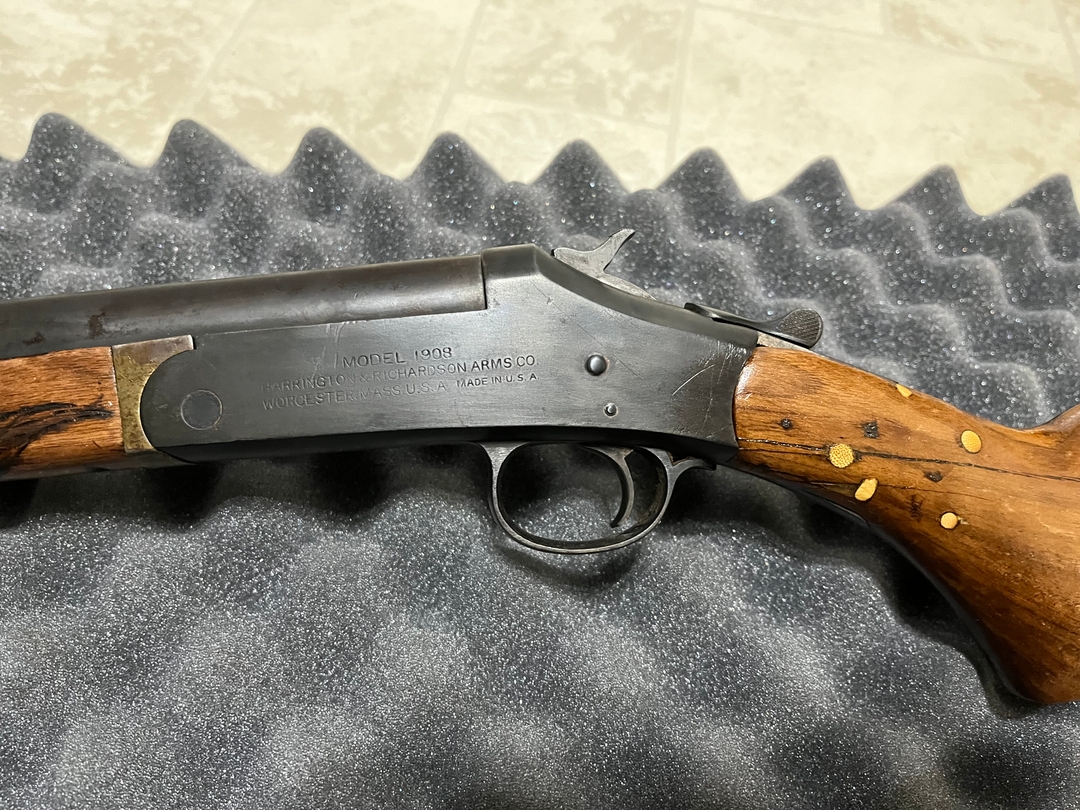 Model 1908, 12 gauge single shot, Harrington and Richardson arms co  - 6 - 1734322099167_IMG_2534