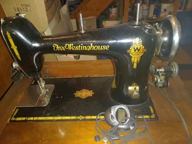 I deliver! Free-Westinghouse Sewing Machine Style 577800-B - 1 - 1734546896230_Westinghouse_Sewing_Machine1