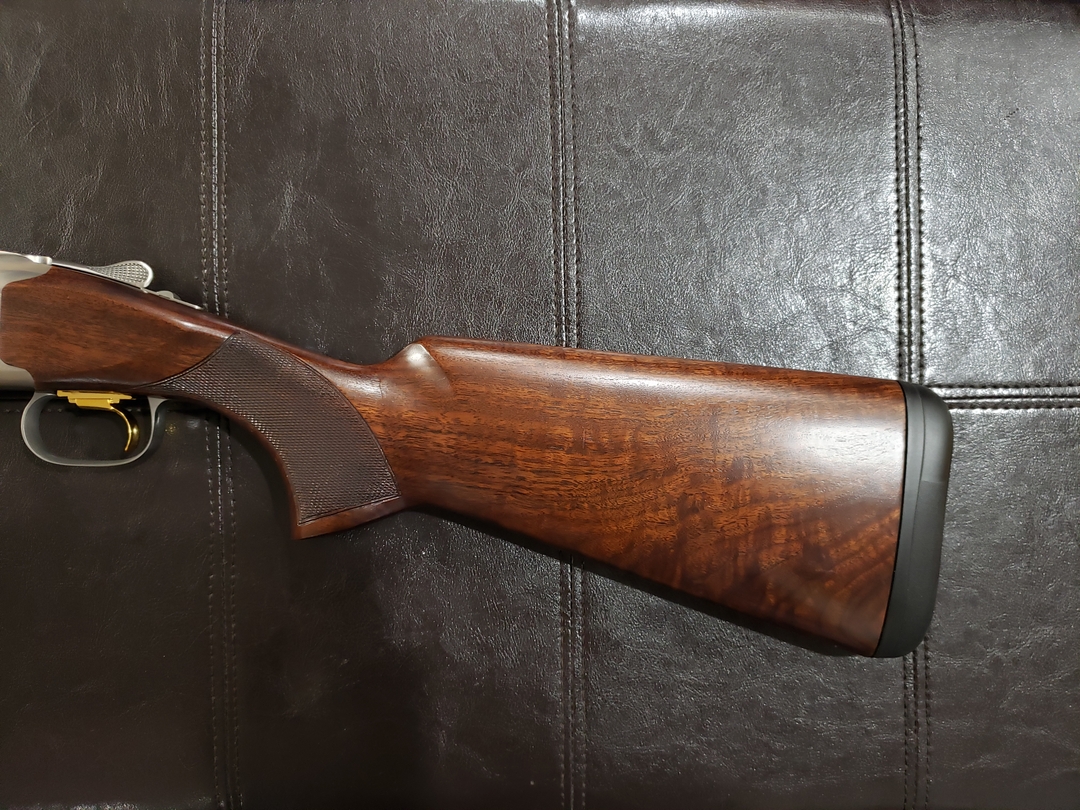 *Like New* Browning Citori 725 Sporting Over & Under Shotgun w/ 5 Invector DS Chokes - 4 - 1736659235943_20250111_221637