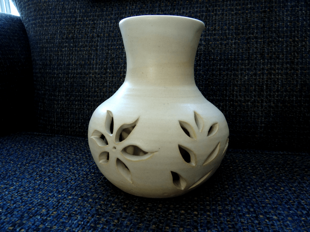 Unique Pottery Vase - 3 - 1737237698774_tempImageNktPwM