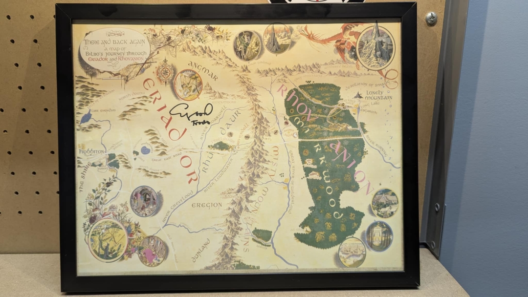 Lord of The Rings/The Hobbit Middle Earth Map Autographed by Elijah Wood "Frodo" - 1 - 1737244497946_map1