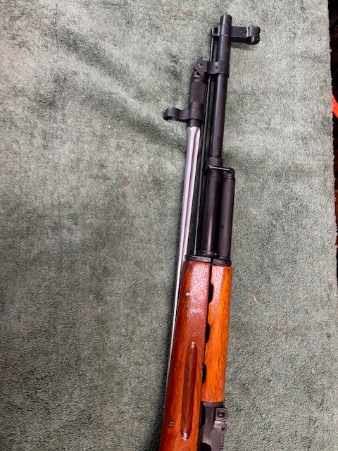 Newer SKS, 7.62x39, very low rounds, I will ship  - 4 - 1737314383930_sk4