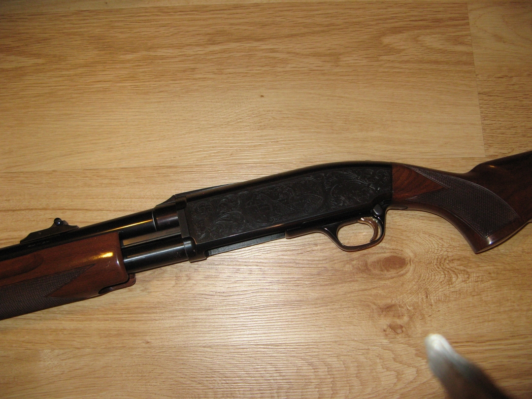 Browning Hunter Game Gun 12 Gauge - 4 - 1737429234660_4800