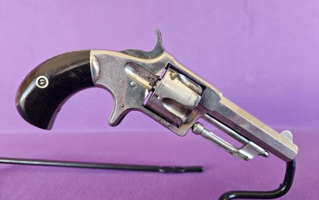 Antique Wesson & Harrington No.3 Second Type Revolver - 4 - 1737501763081_IMG_9013