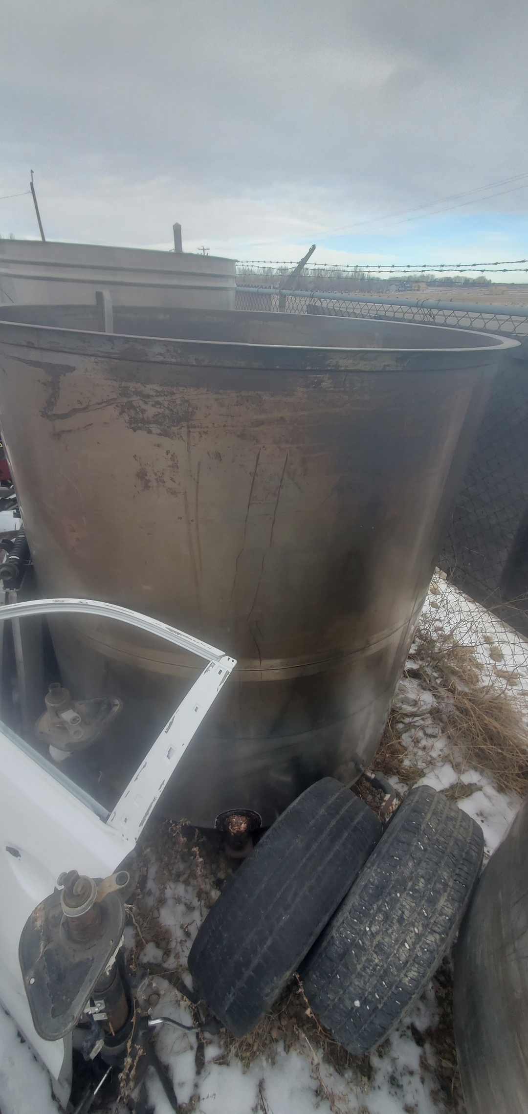 Stainless steel tanks - 4 - 1737590431757_20250121_122925