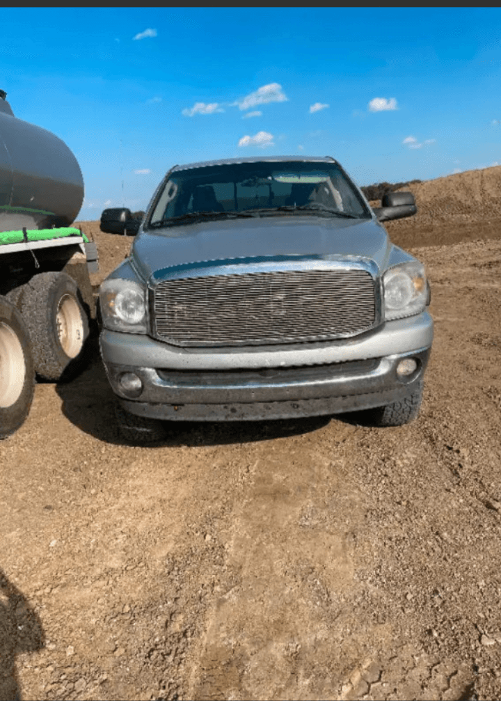 2008 Dodge Ram 1500 5.7L Hemi - 1 - 1737953964055_1000005437