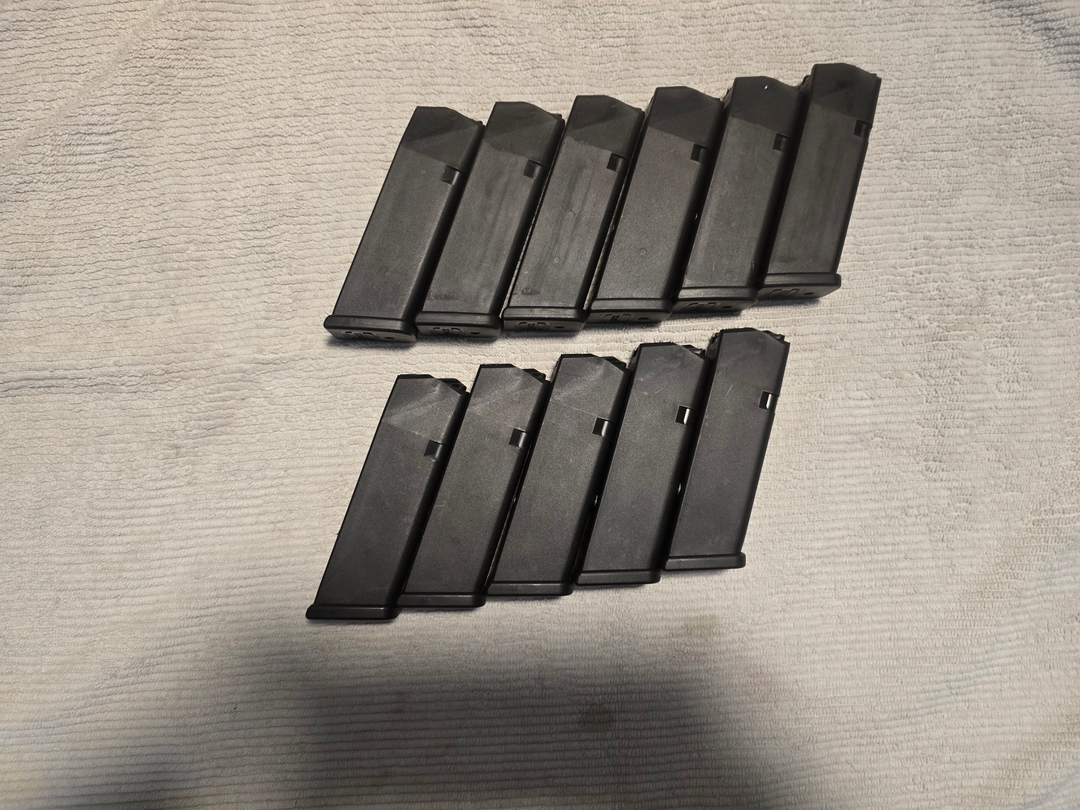 Assorted Pistol and Rifle Magazines - 3 - 1738100973506_G201