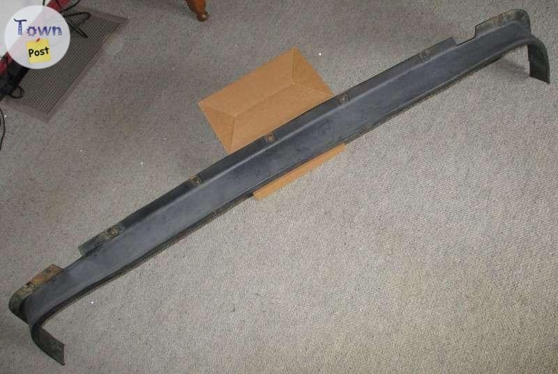 Ford front spoiler/air-dam $25 - 1 - 557394-1622262888