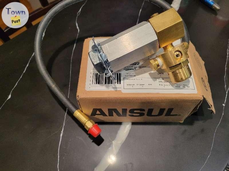 Ansul Pneumatic Actuator R 102 Part Number 418522 Ansul Part # 418522 - 2 - 665122-1644333782_0