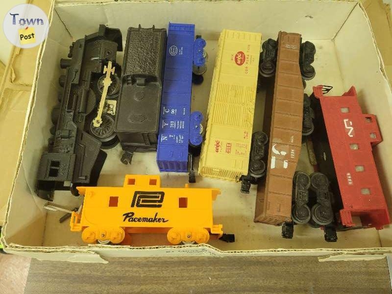 Lionel Model Railroad  Engines Box Cars 027 Scale - 18 - 698613-1649352513_16