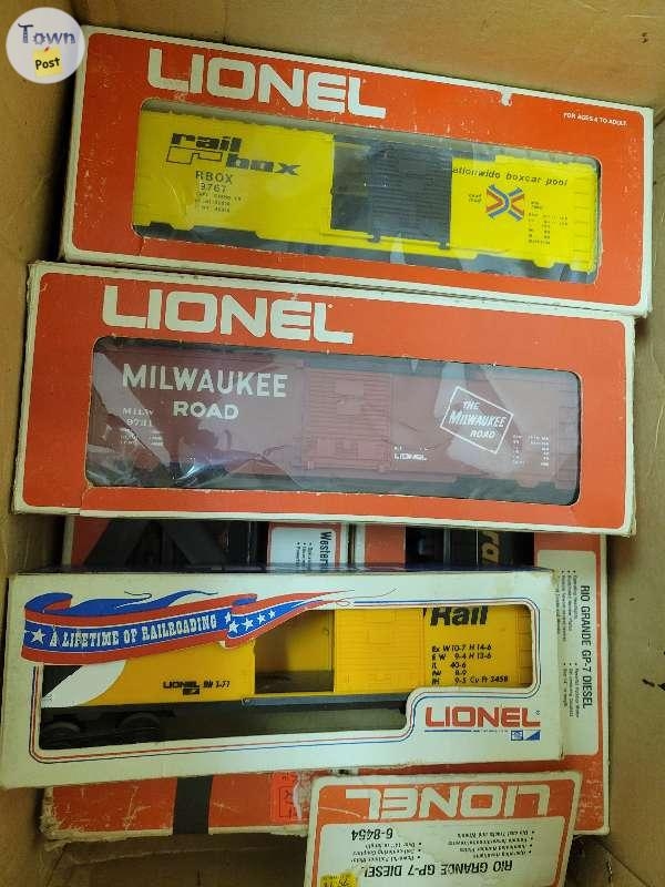 Lionel Model Railroad  Engines Box Cars 027 Scale - 5 - 698613-1649352513_3