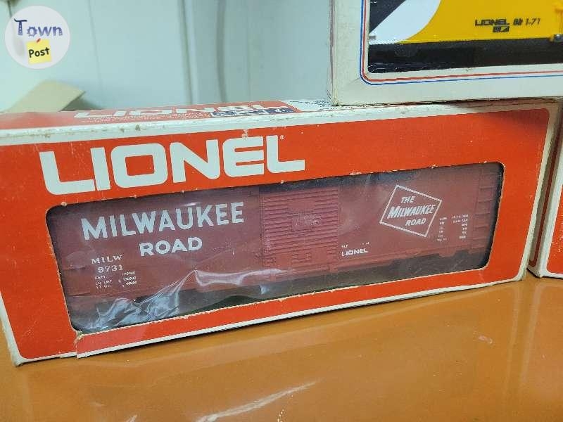 Lionel Model Railroad  Engines Box Cars 027 Scale - 11 - 698613-1649352513_9