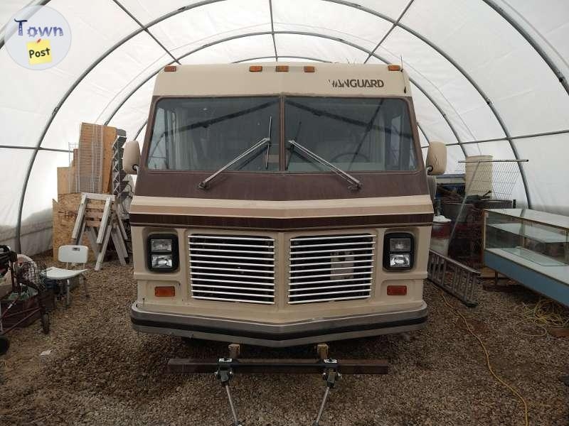 1985 Vanguard Class A Motorhome w. new motor - 1 - 728666-1654007655