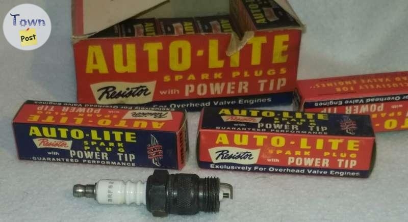 Vintage Spark Plugs - New Old Stock - 8 - 844071-1674592131_6