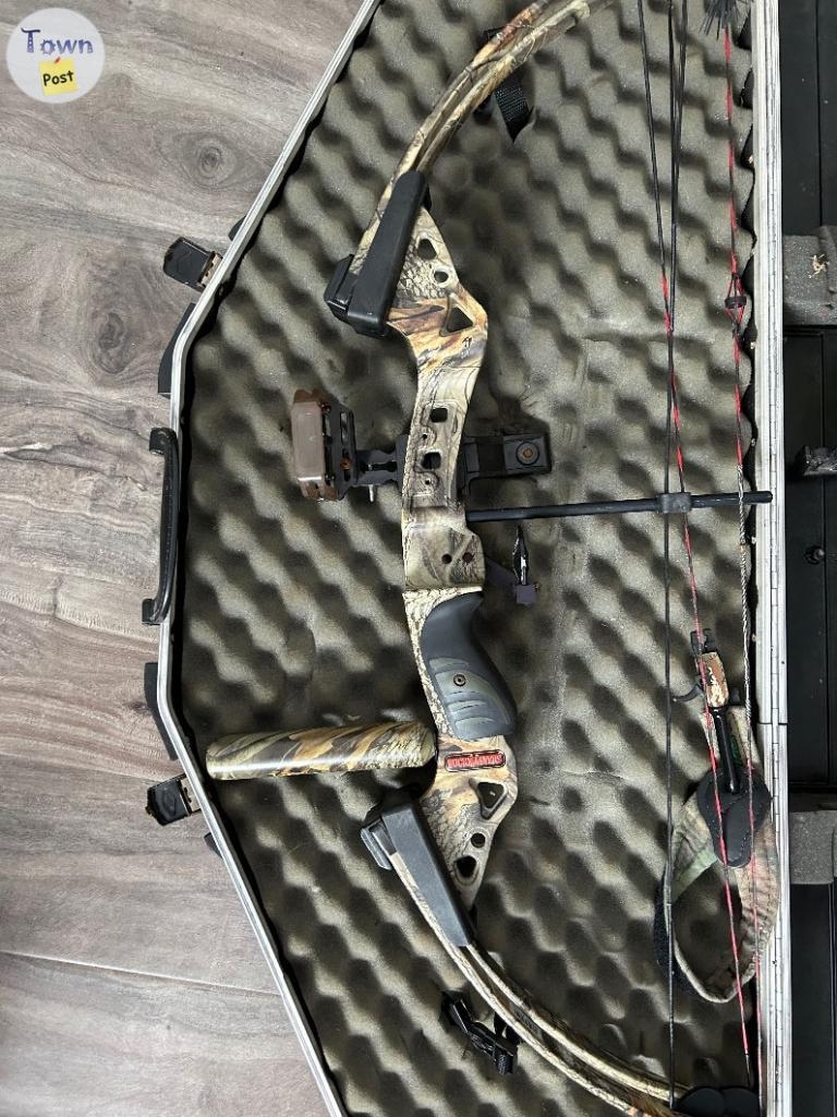 Buckmasters Compound Bow Complete - 6 - 873668-1678973127_4