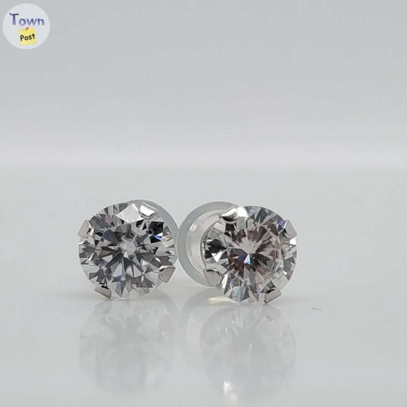 White Gold Moissanite Ear rings - 1 - 886882-1681162771