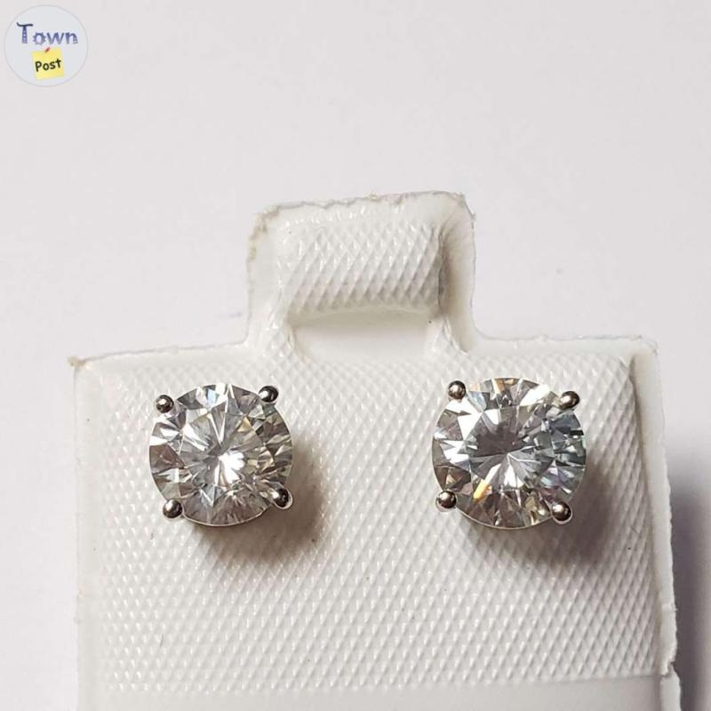 White Gold Moissanite Ear rings - 2 - 886882-1681162771_0