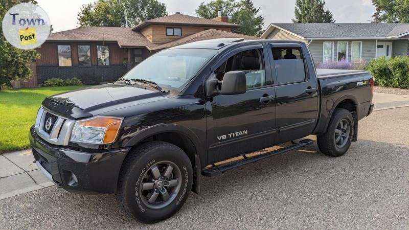 2014 Nissan Titan Pro4X Loaded only 49000km. - 1 - 925604-1690830205