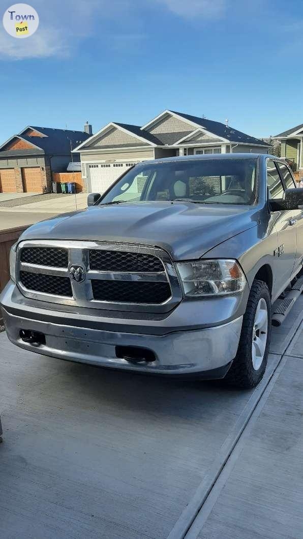 2013 Ram 1500 SLT - 2 - 968549-1699991284_0