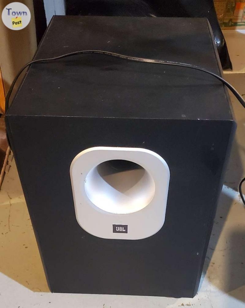 JL subwoofer for Sale.  - 1 - 973515-1700610146