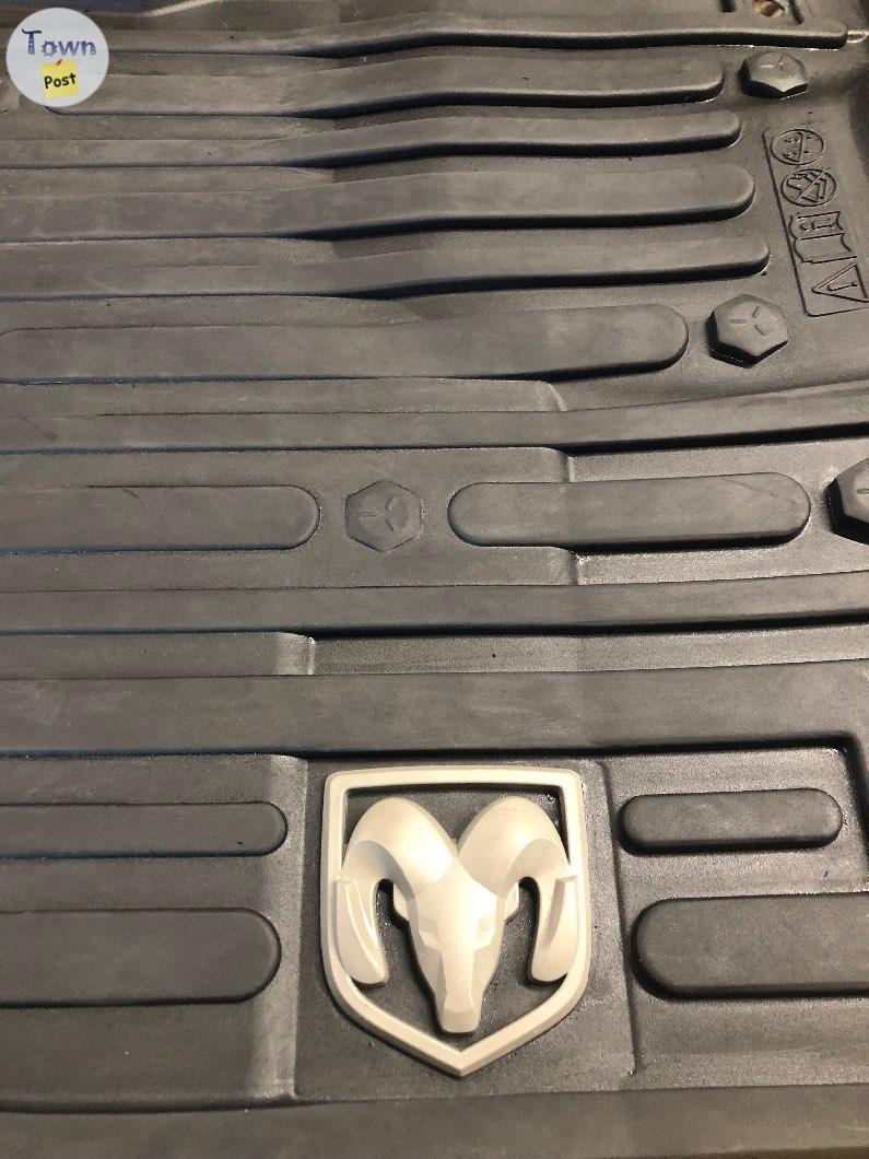 Ram 1500 classic extreme duty floor mats - 3 - 980674-1702144849_2