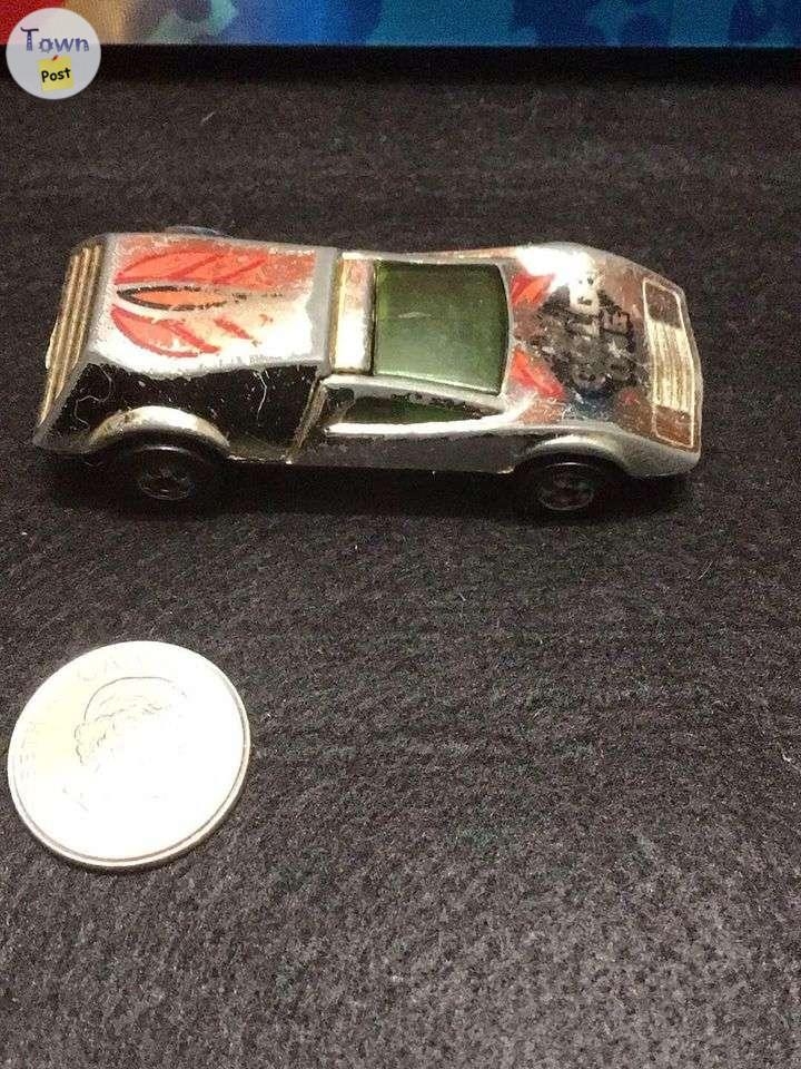 Hot Wheels 1969 Buzz Off the Gold One car loose. - 4 - 984624-1702987061_2