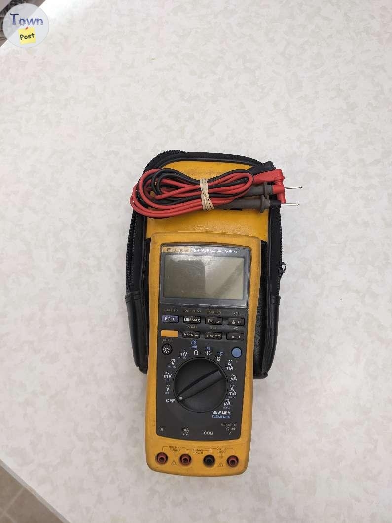 Fluke multimeter  - 2 - 988298-1703964886_0