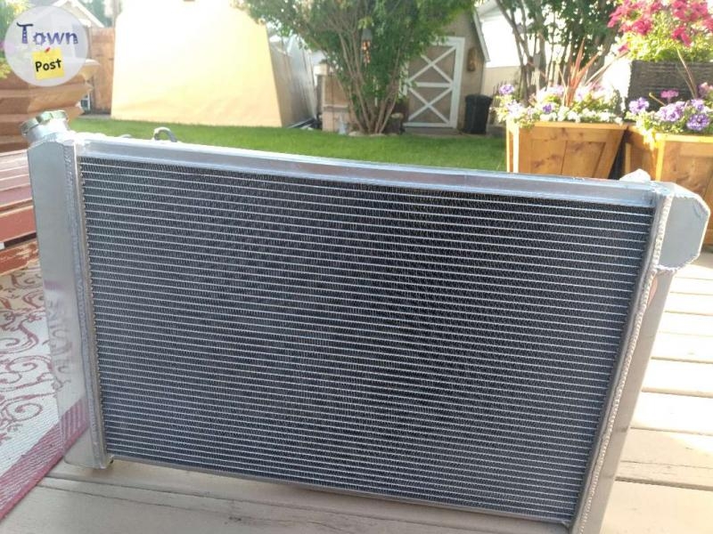 1969 to 1972 three core aluminum radiator with fan Brand new never been installed original packaging  - 2 - 998667-1706303274_0