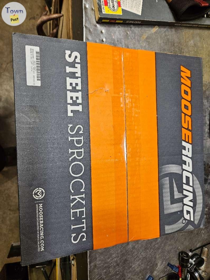 Early 1990s Honda 350 front and Rear rack1986 200sx rear sprocket, Front Bearings honda 450es front and rear rack. - 1 - 1001197-1706848329