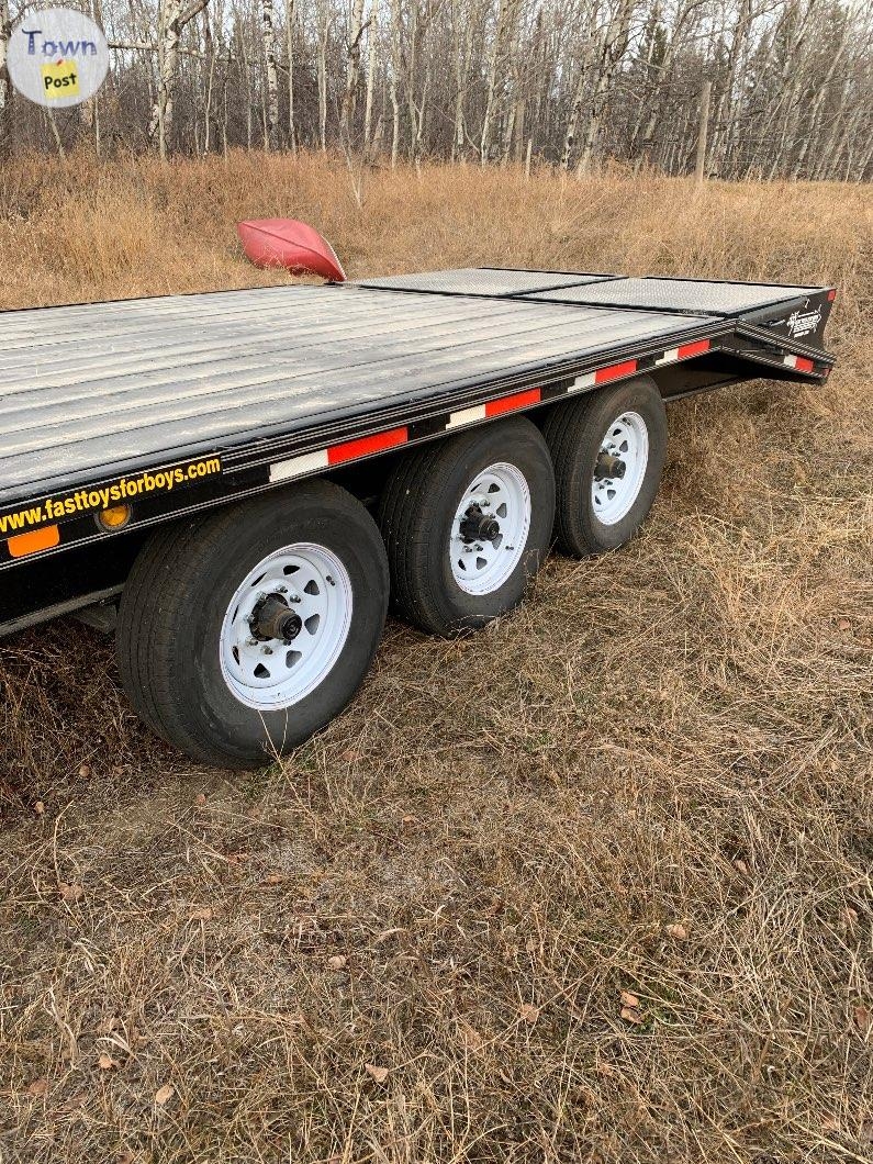 2022 Rainbow Gooseneck Flat Bed - 3 - 1006612-1708107585_2