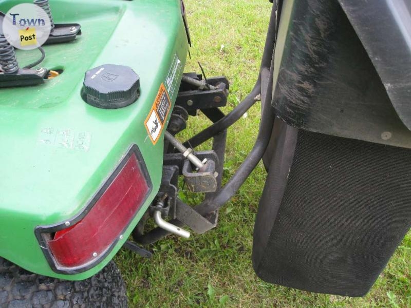 John Deere 48 inch 3 blade PTO driven mower deck & John Deere POWER FLOW rear bagger - 5 - 409921-1708840256_3