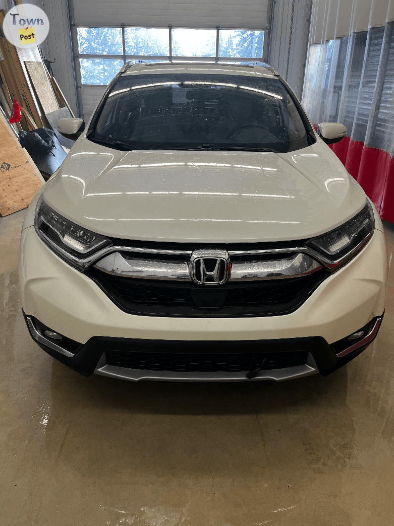 2018 Honda CRV Touring  - 1 - 1014971-1709582980