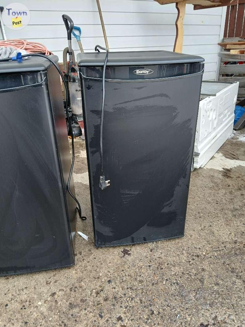  Danby fridge $150, for single, 280 for two - 2 - 1017250-1710110473_0