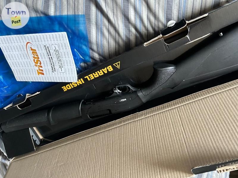 TriStar 12Ga Pump Action Shotgun - 4 - 1019470-1710616045_2