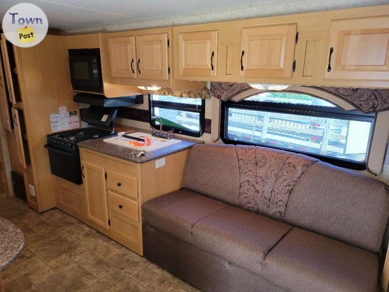 Bunkhouse Travel Trailer - 5 - 1023097-1711408056_5