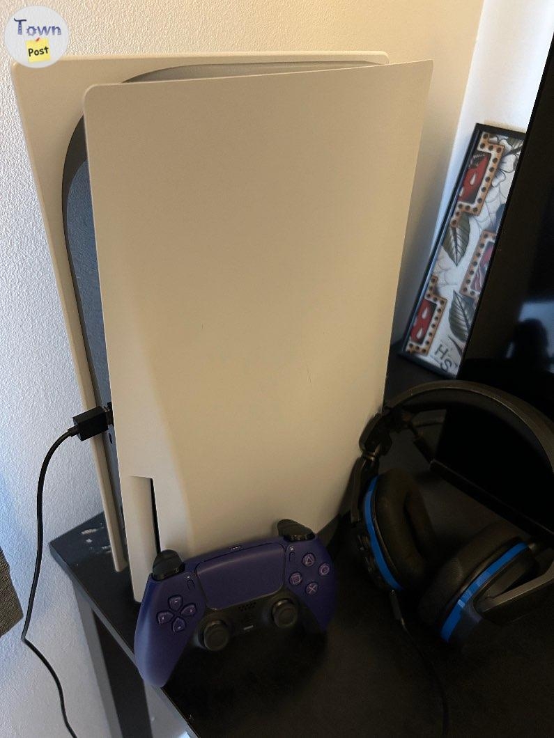 PS5 with Purple Controller and Headset - 2 - 1024564-1711753138_0