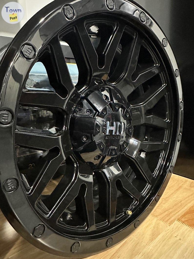 LIKE NEW: High Gloss Black, FAST HD SERIES MENACE 17" RIMS - 4 - 1026071-1712152476_2