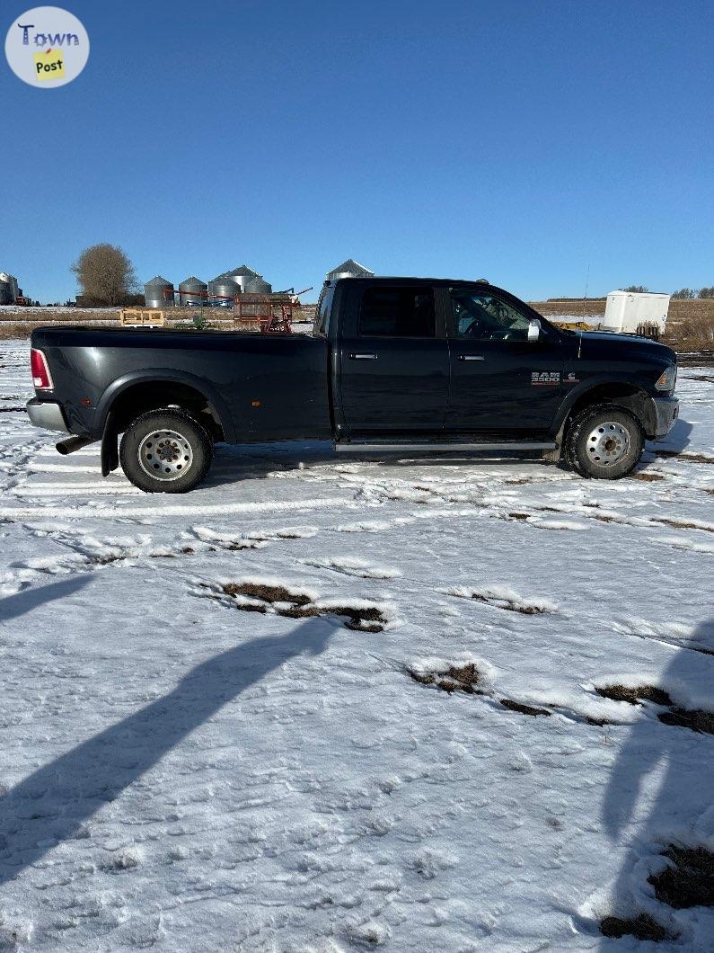 Dodge ram 3500 Laramie  - 1 - 1026073-1712152536