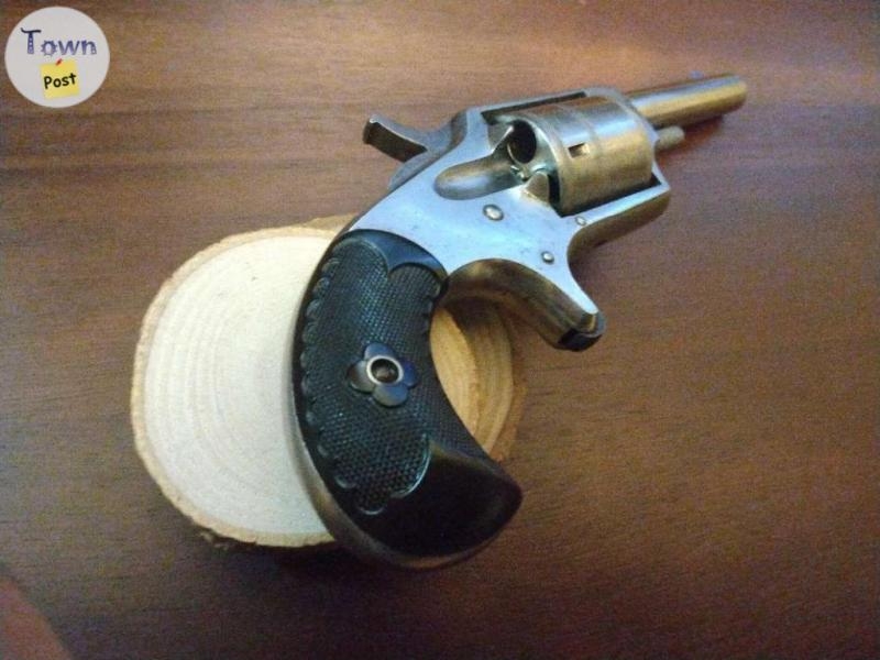 Hopkins & Allen "Dictator", .32 Rim Fire Revolver $1000 - 4 - 1026423-1712219806_2