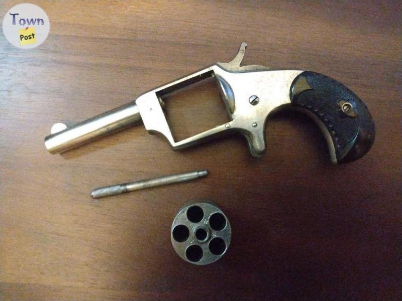 Hopkins & Allen "Dictator", .32 Rim Fire Revolver $1000 - 5 - 1026423-1712219806_3