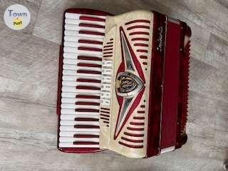 Accordion - 120 bass, Salanti - 2 - 1033318-1713916749_0