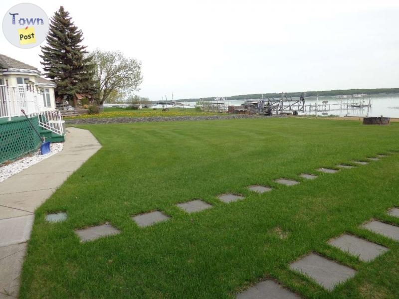 Lakefront Property on Sylvan Lake in the Summer Village of Norglenwold  - 56 - 1003777-1716931456_5