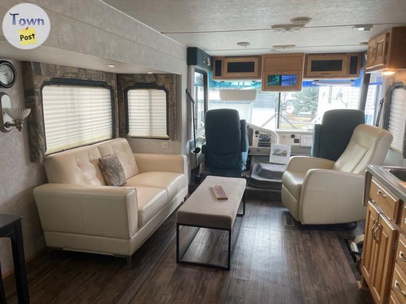 Motorhome for sale - 11 - 1036318-1714695452_9